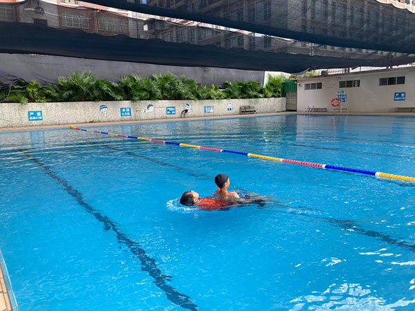【园区要闻】生活区游泳池溺水事故应急演练